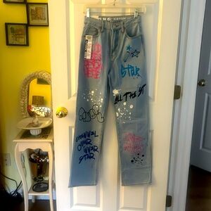 NWT! Wom S.O.N.G. 90’s Boyfriend Jeans. 100% Cotton. Size 0/24.